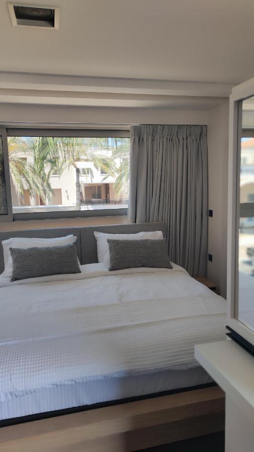 Summertime Signature Suites Agia Marina  Exterior photo