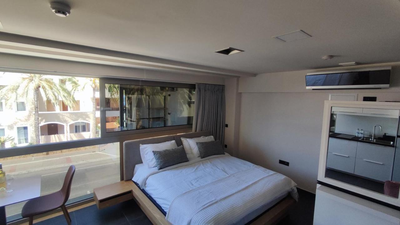 Summertime Signature Suites Agia Marina  Exterior photo