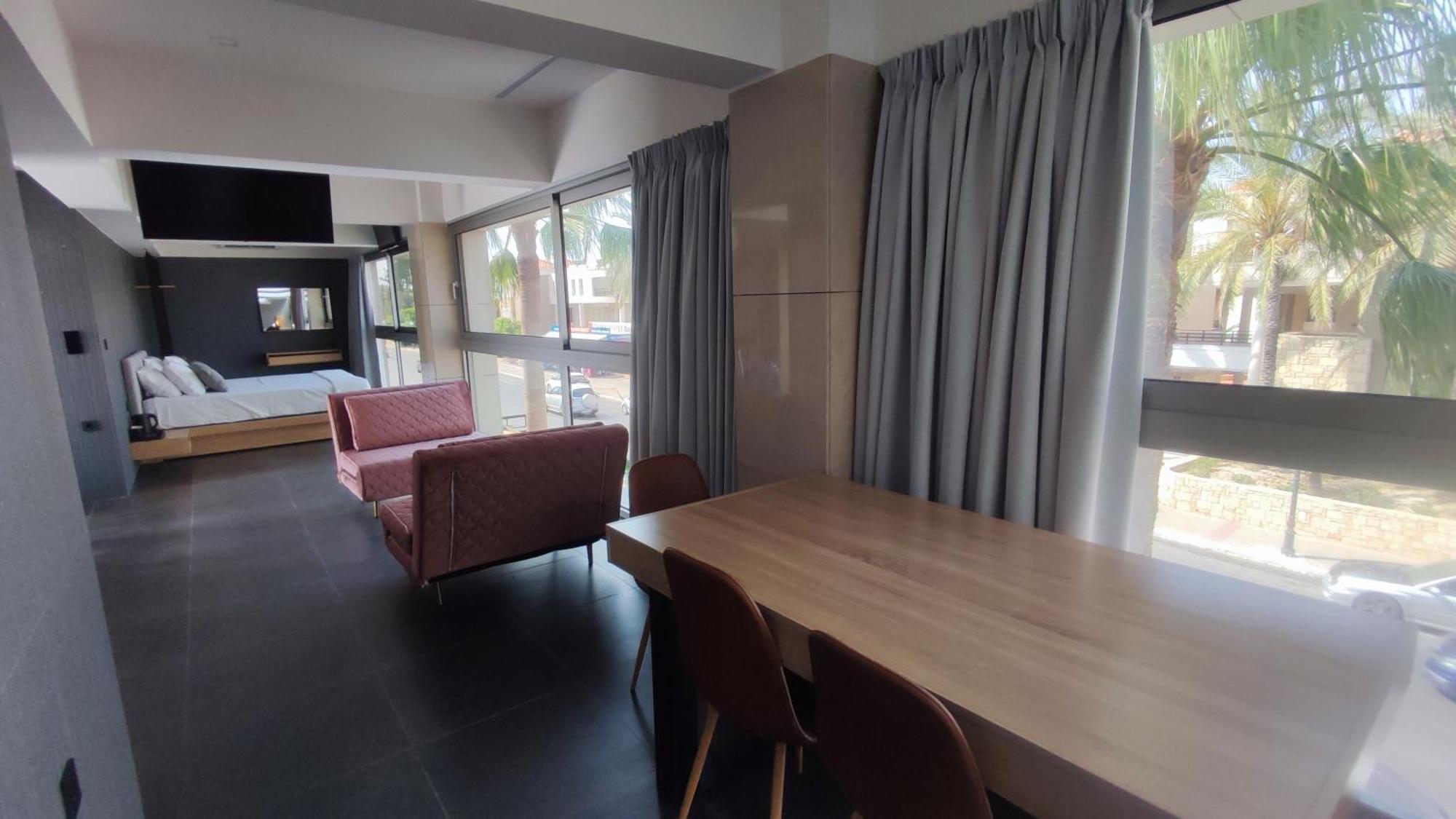 Summertime Signature Suites Agia Marina  Exterior photo